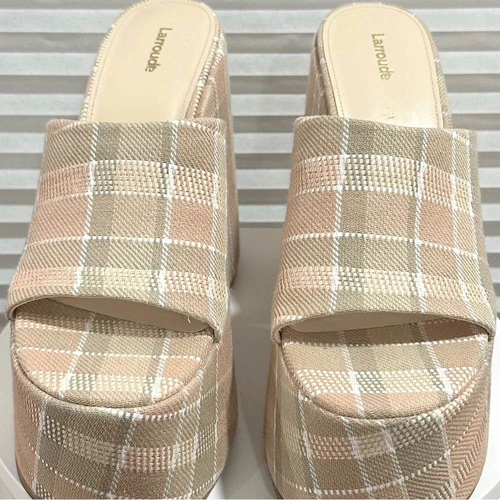 🌹LARROUDE🌹 Wanda Platform Mule In Neutral Plaid Raffia Size: 11